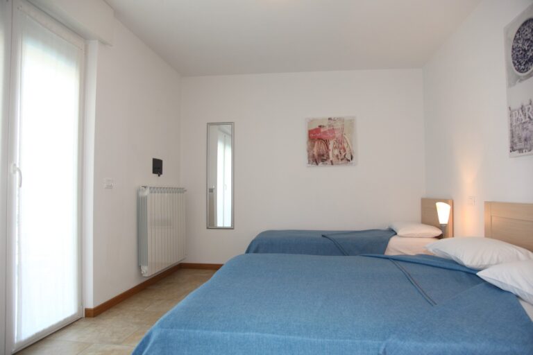 camera-appartamento-bilocale-villa bruna-lignano-sabbiadoro